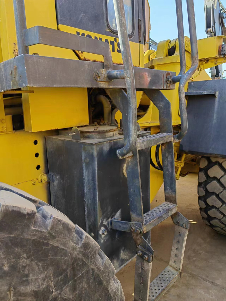 Колёсный погрузчик komatsu wa320-3: фото 15