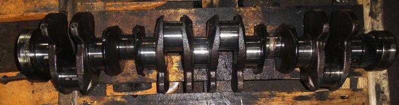 Crankshaft Volvo D12 - Коленчатый вал для Строительной техники: фото 1 Crankshaft Volvo D12 - Коленчатый вал для Строительной техники: фото 1