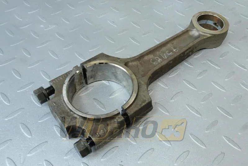 Deutz 04200036R - Шатун для Строительной техники: фото 1 Deutz 04200036R - Шатун для Строительной техники: фото 1