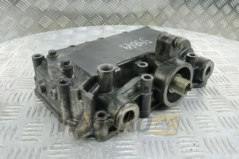 Deutz 04516135 - Масляный радиатор для Строительной техники: фото 1 Deutz 04516135 - Масляный радиатор для Строительной техники: фото 1