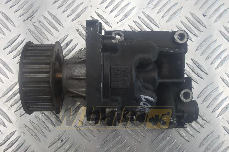 Deutz D2011 L04 I 2478 - Насос для воды: фото 1 Deutz D2011 L04 I 2478 - Насос для воды: фото 1