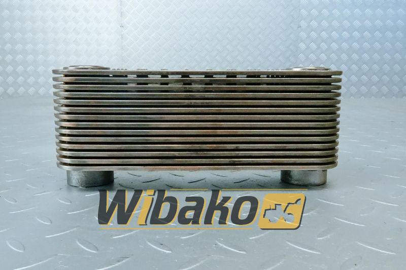 Oil cooler for engine Deutz BF6M1013 04209931 - Масляный радиатор для Строительной техники: фото 1 Oil cooler for engine Deutz BF6M1013 04209931 - Масляный радиатор для Строительной техники: фото 1