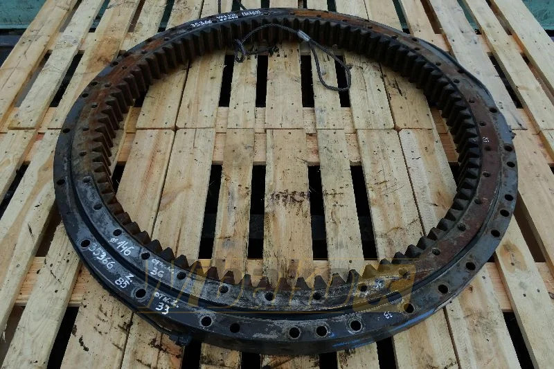 Volvo EC240 - Поворотное кольцо для Строительной техники: фото 1 Volvo EC240 - Поворотное кольцо для Строительной техники: фото 1