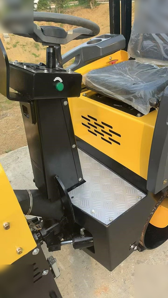 HELI CPD15 - Каток: фото 5 HELI CPD15 - Каток: фото 5