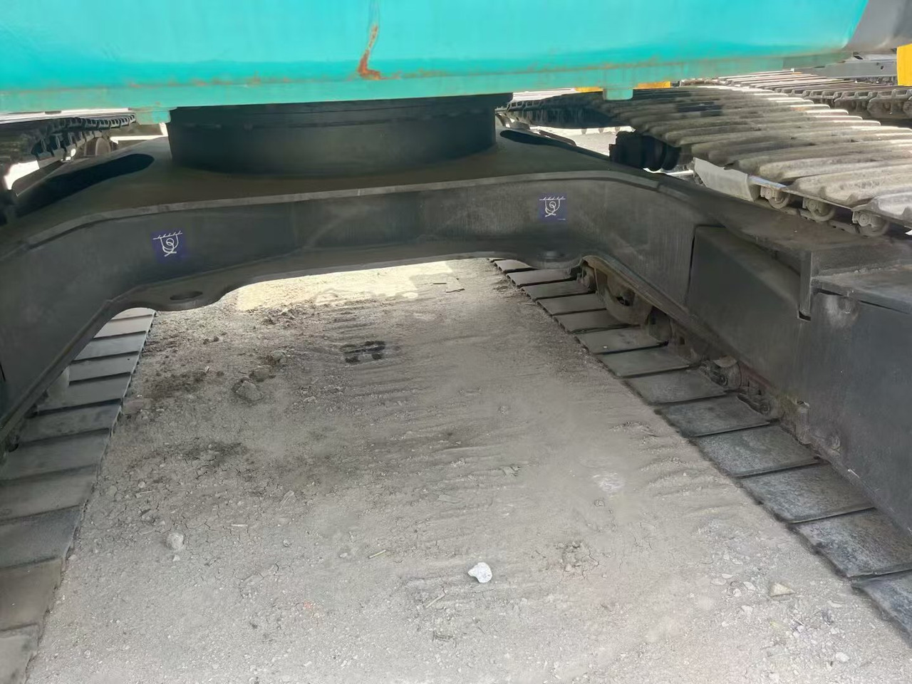 Гусеничный экскаватор KOBELCO 135SR: фото 9
