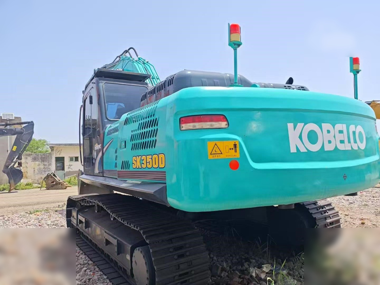 KOBELCO SK350D - Гусеничный экскаватор: фото 2 KOBELCO SK350D - Гусеничный экскаватор: фото 2