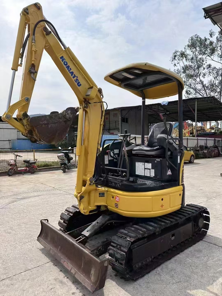 KOMATSU 2-ton - Мини-экскаватор: фото 3 KOMATSU 2-ton - Мини-экскаватор: фото 3