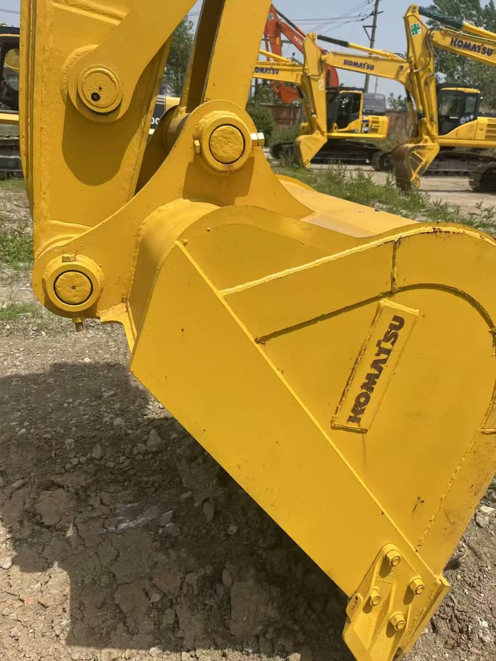 Гусеничный экскаватор KOMATSU pc200: фото 21 Гусеничный экскаватор KOMATSU pc200: фото 21