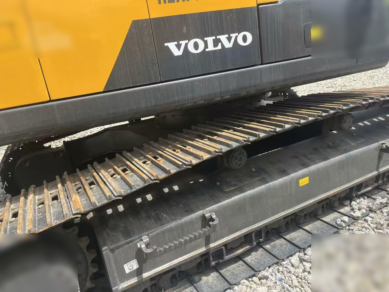 Гусеничный экскаватор VOLVO EC240: фото 15