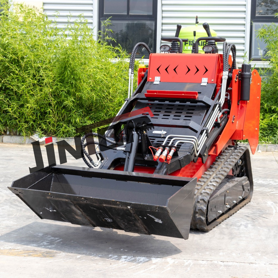 Powerful skid steer loader with different attachments - Гусеничный мини-погрузчик: фото 1 Powerful skid steer loader with different attachments - Гусеничный мини-погрузчик: фото 1