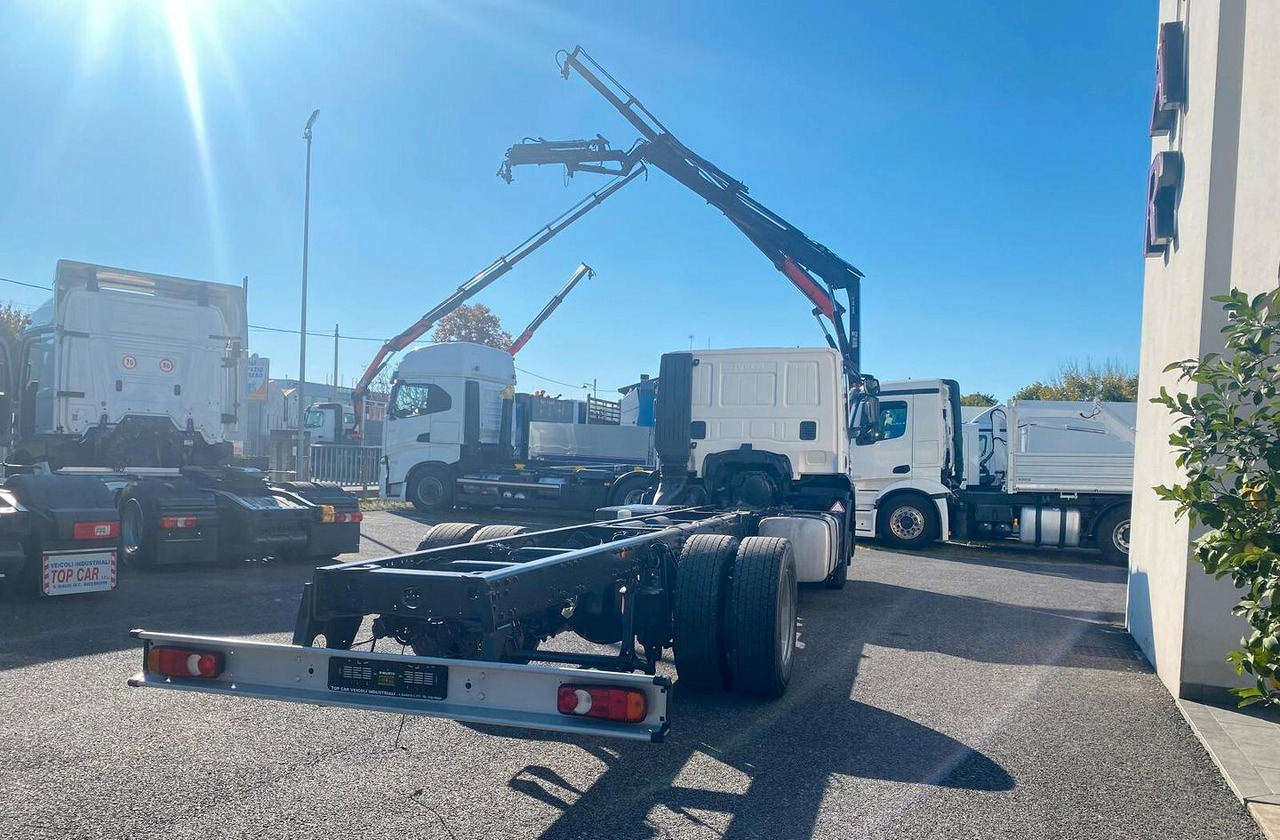 IVECO AD190S36 MOTRICE 2 ASSI TELAIO 2017 в лизинг IVECO AD190S36 MOTRICE 2 ASSI TELAIO 2017: фото 8