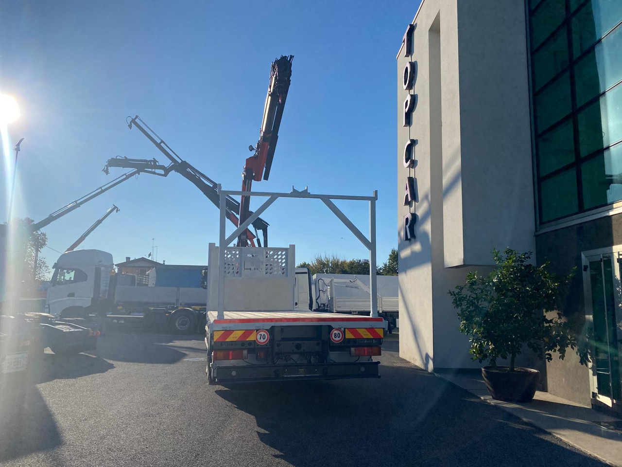 IVECO AD260S36 - Автоманипулятор: фото 5 IVECO AD260S36 - Автоманипулятор: фото 5