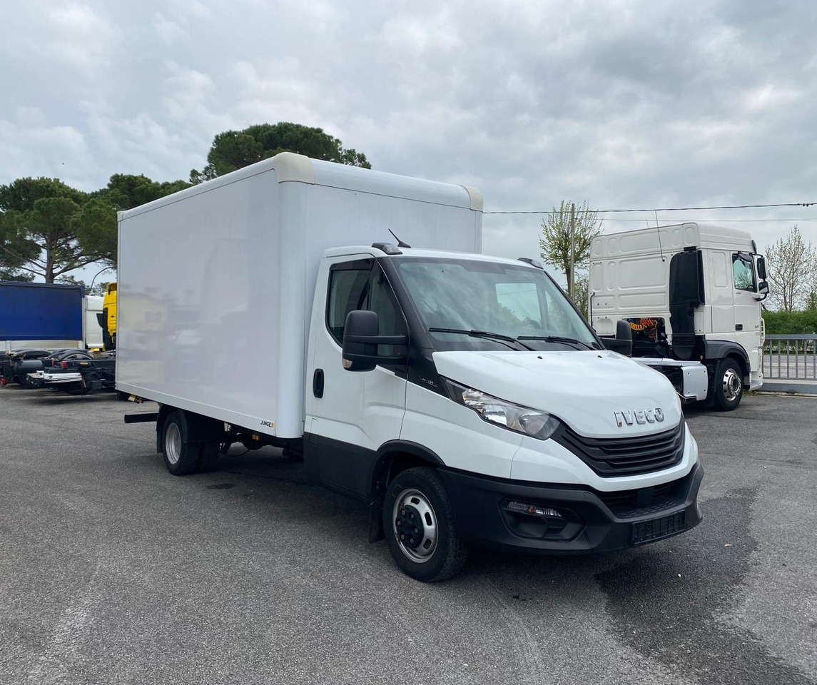 IVECO DAILY 35C16 - Фургон с закрытым кузовом: фото 2 IVECO DAILY 35C16 - Фургон с закрытым кузовом: фото 2
