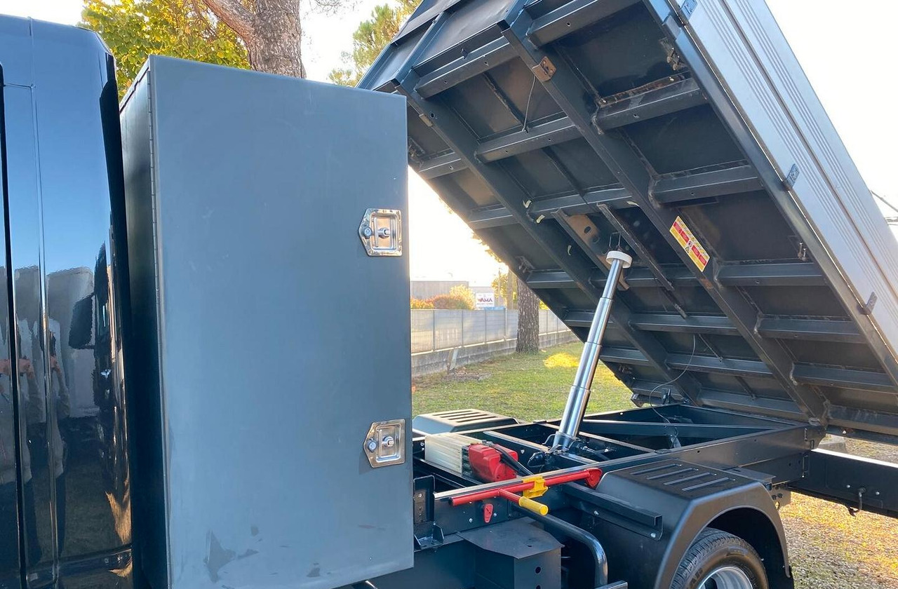 Малотоннажный самосвал OPEL MOVANO CASSONE RIBALTABILE E PORTA ATTREZZI: фото 6 Малотоннажный самосвал OPEL MOVANO CASSONE RIBALTABILE E PORTA ATTREZZI: фото 6