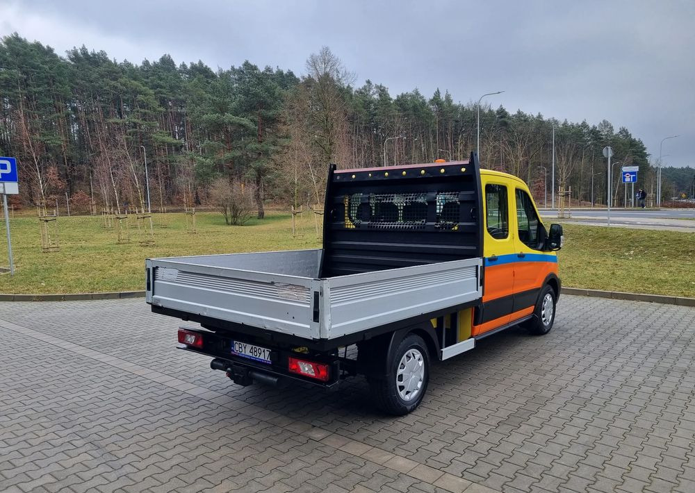 Ford Transit - Грузопассажирский фургон: фото 4 Ford Transit - Грузопассажирский фургон: фото 4