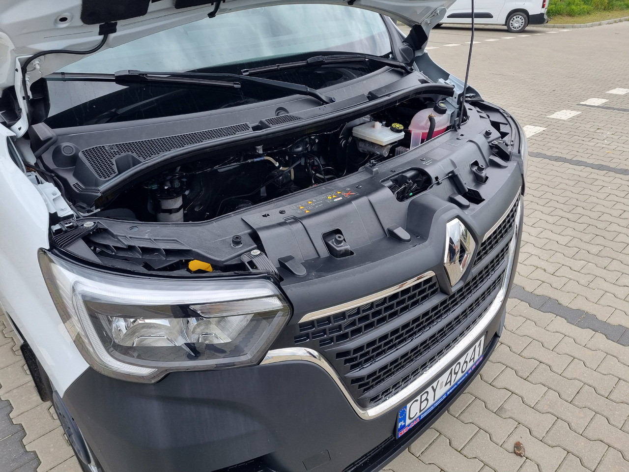 Малотоннажный бортовой грузовик RENAULT Master: фото 35