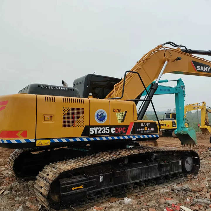 China Brand Used Sany Sy235c Mini Excavator 6ton Crawler Earth Digger Machine for Sale - Гусеничный экскаватор: фото 2 China Brand Used Sany Sy235c Mini Excavator 6ton Crawler Earth Digger Machine for Sale - Гусеничный экскаватор: фото 2