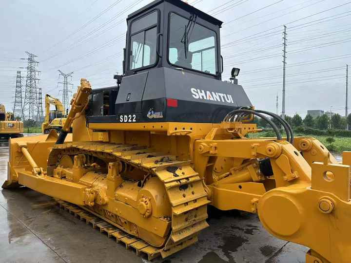 China Famous Brand Used Shantui SD22 Crawler Bulldozer Low Price Running Working Condition for Sale SD16/SD22/SD32 in Stock - Бульдозер: фото 3 China Famous Brand Used Shantui SD22 Crawler Bulldozer Low Price Running Working Condition for Sale SD16/SD22/SD32 in Stock - Бульдозер: фото 3
