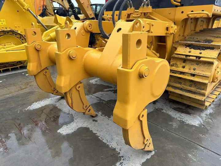China Famous Brand Used Shantui SD22 Crawler Bulldozer Low Price Running Working Condition for Sale SD16/SD22/SD32 in Stock - Бульдозер: фото 5 China Famous Brand Used Shantui SD22 Crawler Bulldozer Low Price Running Working Condition for Sale SD16/SD22/SD32 in Stock - Бульдозер: фото 5