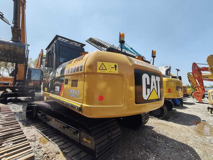 Durable Second Hand Machine Original Used Caterpillar Excavator CAT 330D2 USED 329D2 320D2 325D 315D Excavator - Гусеничный экскаватор: фото 2 Durable Second Hand Machine Original Used Caterpillar Excavator CAT 330D2 USED 329D2 320D2 325D 315D Excavator - Гусеничный экскаватор: фото 2