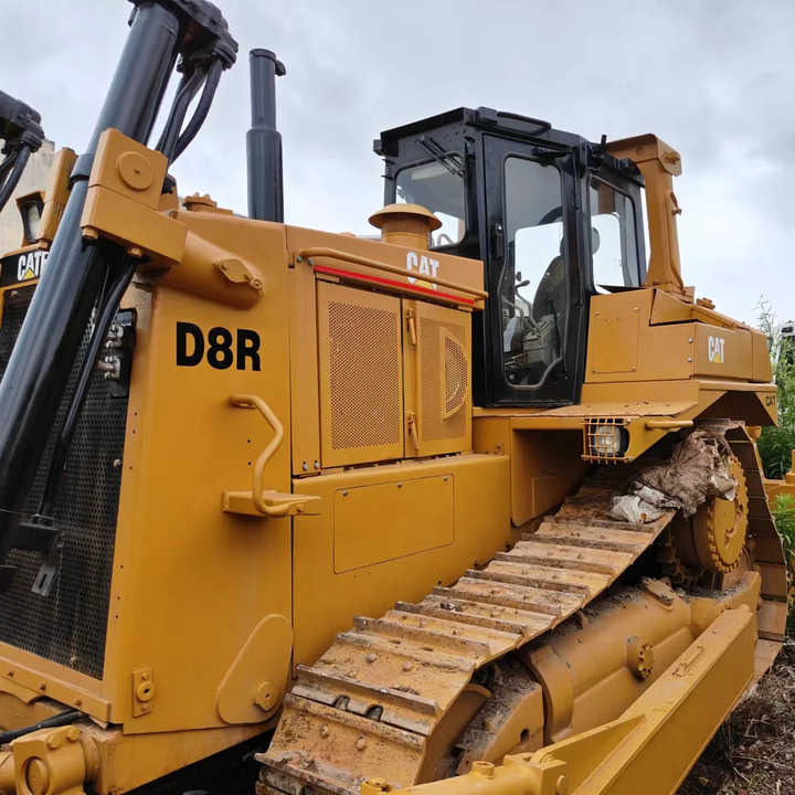 Good Condition D8r Mini Bulldozer New Crawler Bulldozer with Parts Price Bulldozers - Бульдозер: фото 1 Good Condition D8r Mini Bulldozer New Crawler Bulldozer with Parts Price Bulldozers - Бульдозер: фото 1