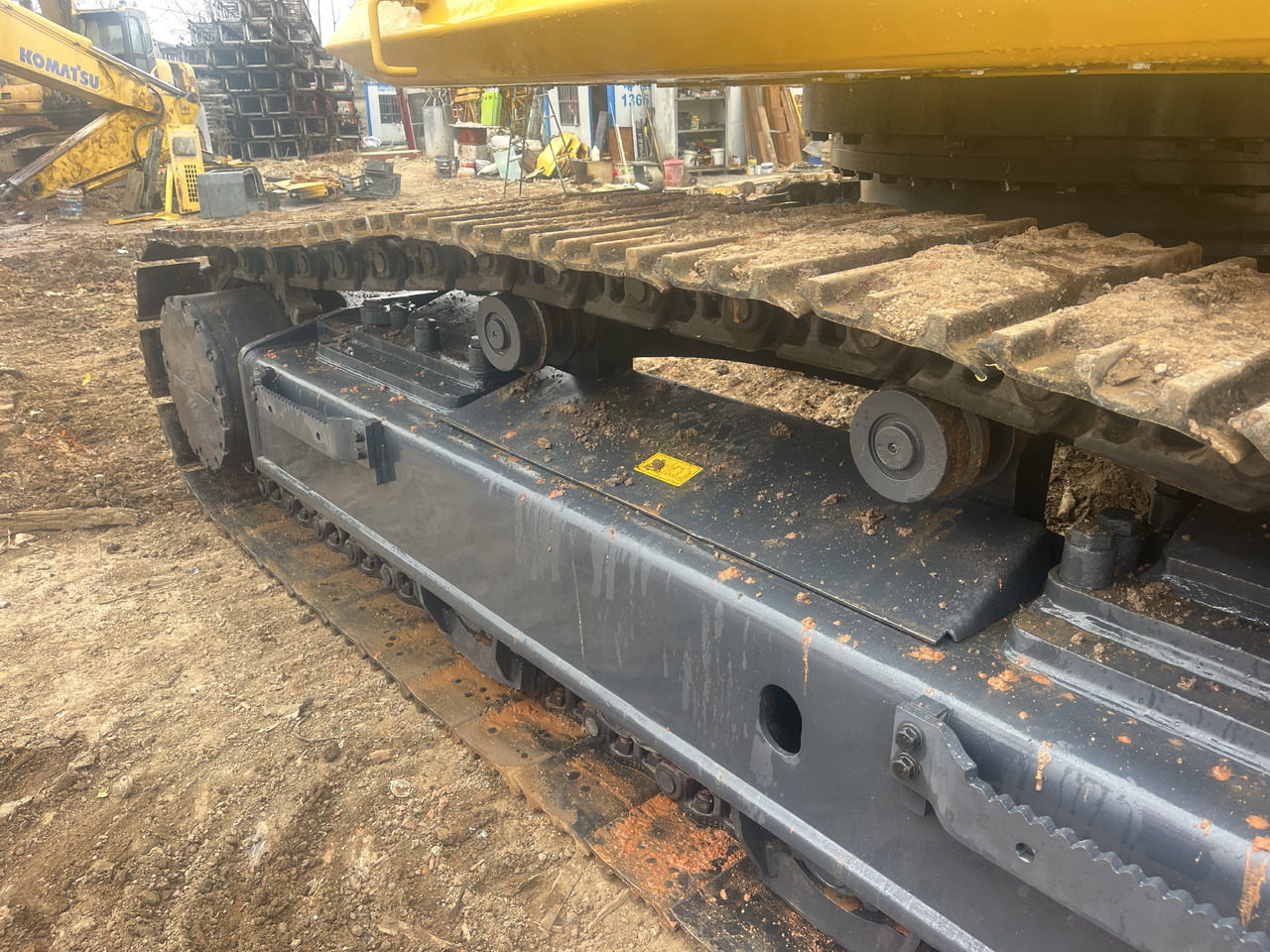 KOMATSU Crawler excavator Second-hand Excavator Komatsu PC 450-7for Sale-------Good Condition - Строительная техника: фото 5 KOMATSU Crawler excavator Second-hand Excavator Komatsu PC 450-7for Sale-------Good Condition - Строительная техника: фото 5