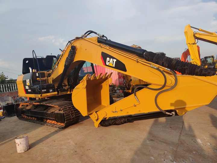 Used Crawler Caterpillar 315D Excavator for Sale Used Engineering & Construction Machinery - Гусеничный экскаватор: фото 4 Used Crawler Caterpillar 315D Excavator for Sale Used Engineering & Construction Machinery - Гусеничный экскаватор: фото 4
