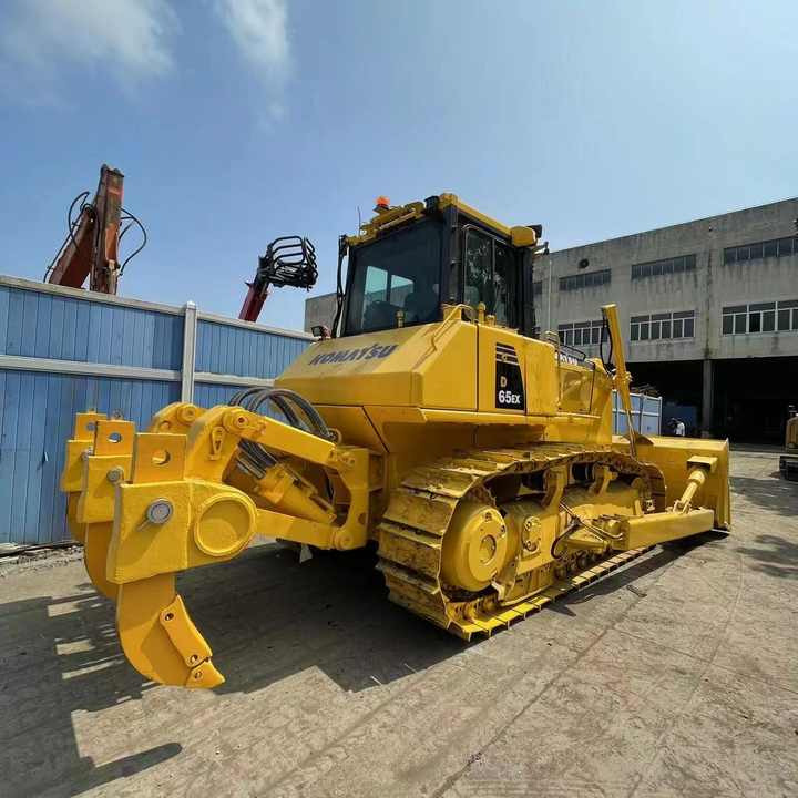 Used Komatsu Bulldozer D65 Strong Power Komatsu D65 Track Dozer for Sale - Бульдозер: фото 2 Used Komatsu Bulldozer D65 Strong Power Komatsu D65 Track Dozer for Sale - Бульдозер: фото 2