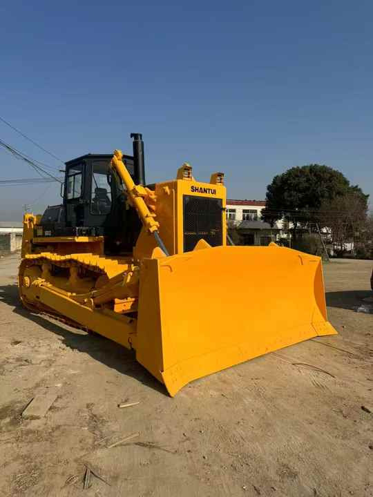 Used ShanTui brand sd32 Used Bulldozer SD22 SD32 Sd16 Earth-Moving Machinery Crawler Bulldozer for Promotion Sale cheap price - Бульдозер: фото 5 Used ShanTui brand sd32 Used Bulldozer SD22 SD32 Sd16 Earth-Moving Machinery Crawler Bulldozer for Promotion Sale cheap price - Бульдозер: фото 5