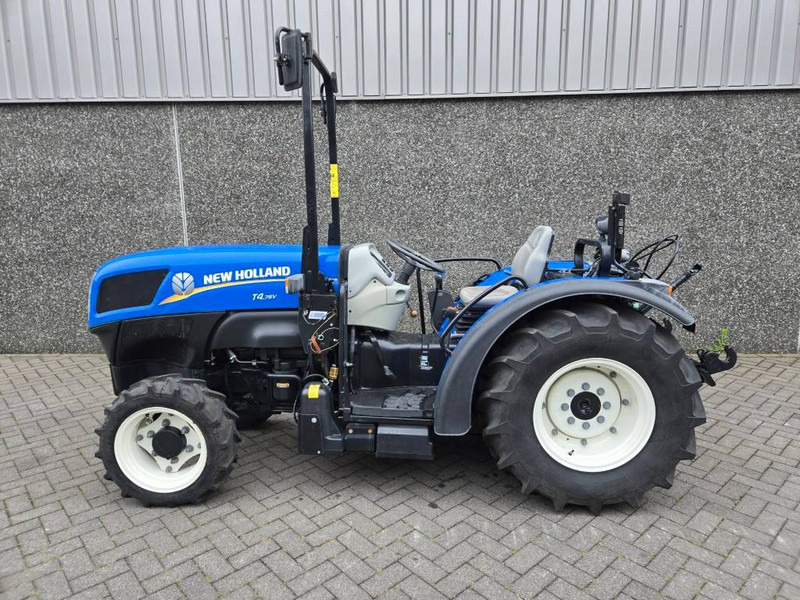 New Holland T 4.75 V - Трактор: фото 2 New Holland T 4.75 V - Трактор: фото 2