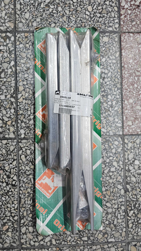 Łopatki Komplet oryginał AMAZONE OS 30-36, OM 24-36 III-6 198_6110 - Запчасти для Сельскохозяйственной техники: фото 1 Łopatki Komplet oryginał AMAZONE OS 30-36, OM 24-36 III-6 198_6110 - Запчасти для Сельскохозяйственной техники: фото 1