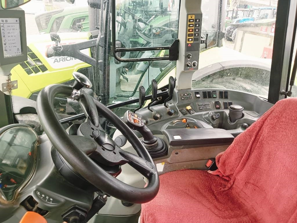 Claas Arion 460 - Трактор: фото 2 Claas Arion 460 - Трактор: фото 2