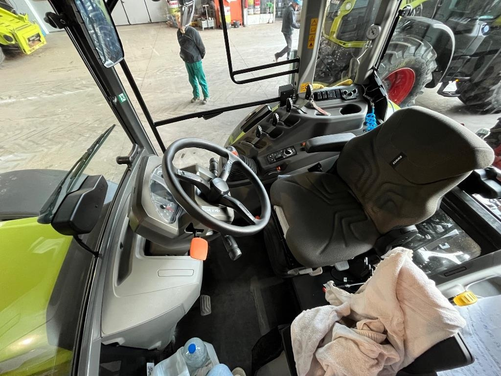 Claas Axos 3.105 - Трактор: фото 5 Claas Axos 3.105 - Трактор: фото 5