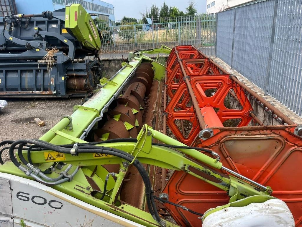 Claas C 600 - Навесное оборудование для комбайна: фото 2 Claas C 600 - Навесное оборудование для комбайна: фото 2