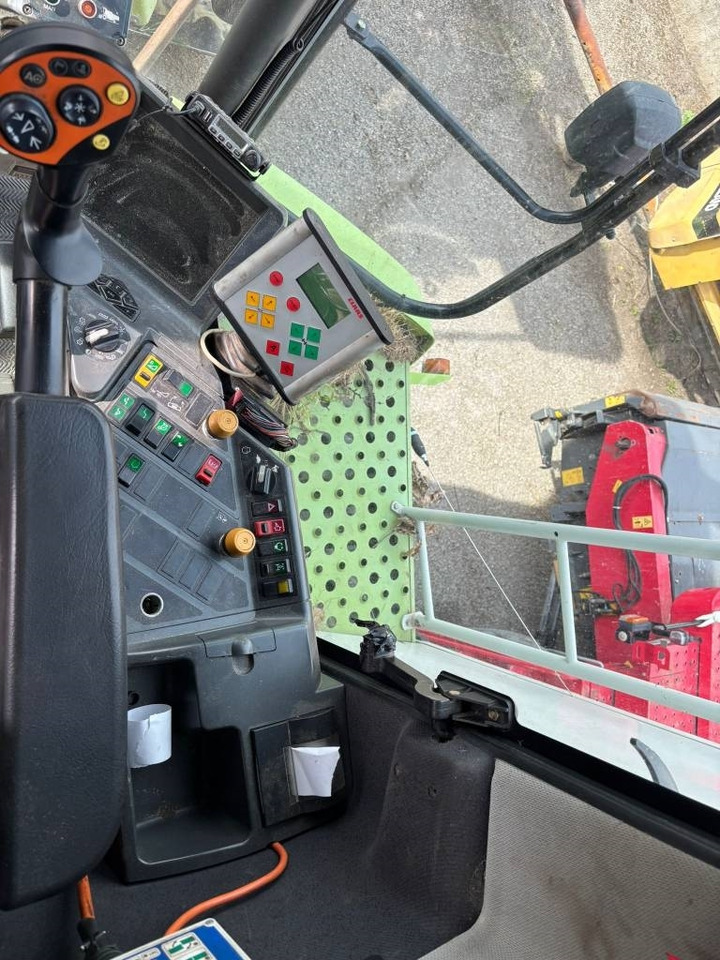 Зерноуборочный комбайн Claas Lexion 530 Montana: фото 11