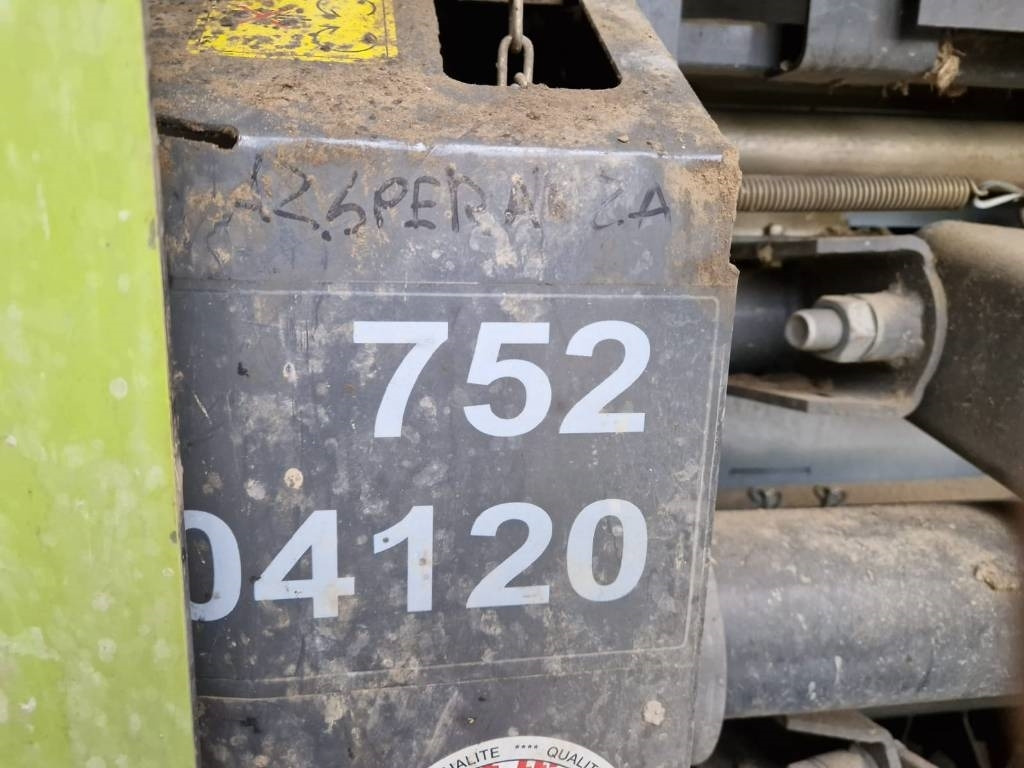 Claas VARIANT 380 PRO RF - Пресс-подборщик рулонный: фото 2 Claas VARIANT 380 PRO RF - Пресс-подборщик рулонный: фото 2