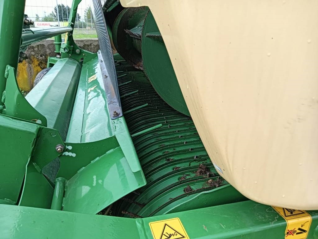 Krone Easy Flow 300 - Оборудование для кормоуборочного комбайна: фото 5 Krone Easy Flow 300 - Оборудование для кормоуборочного комбайна: фото 5