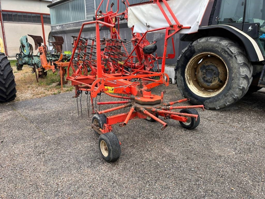 Kuhn GA 4121 G M - Сеноворошилка: фото 2 Kuhn GA 4121 G M - Сеноворошилка: фото 2