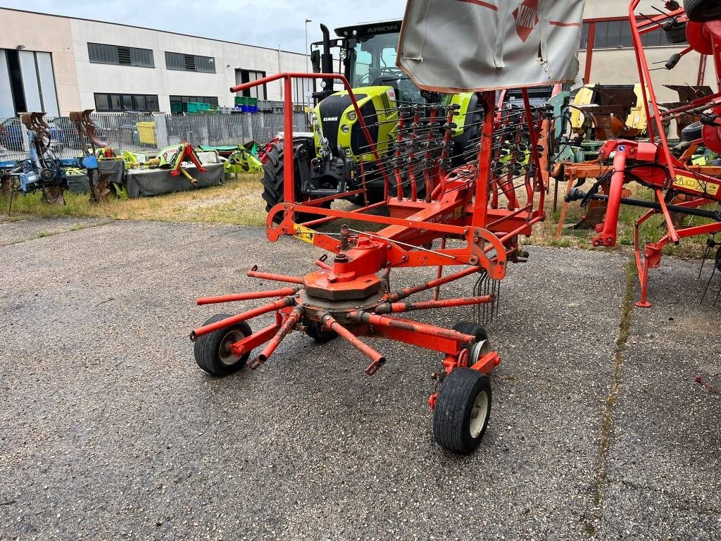 Kuhn GA 4121 G M - Сеноворошилка: фото 3 Kuhn GA 4121 G M - Сеноворошилка: фото 3