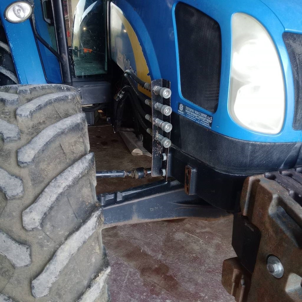 Трактор New Holland T 5050: фото 6 Трактор New Holland T 5050: фото 6