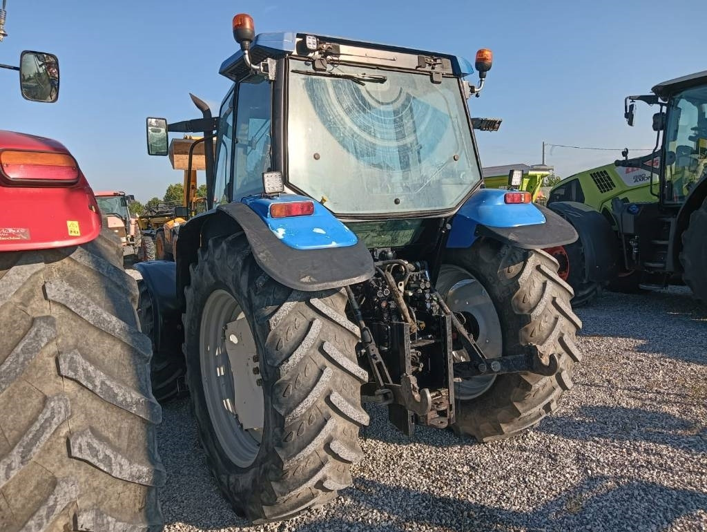 New Holland TS 100 - Трактор: фото 4 New Holland TS 100 - Трактор: фото 4