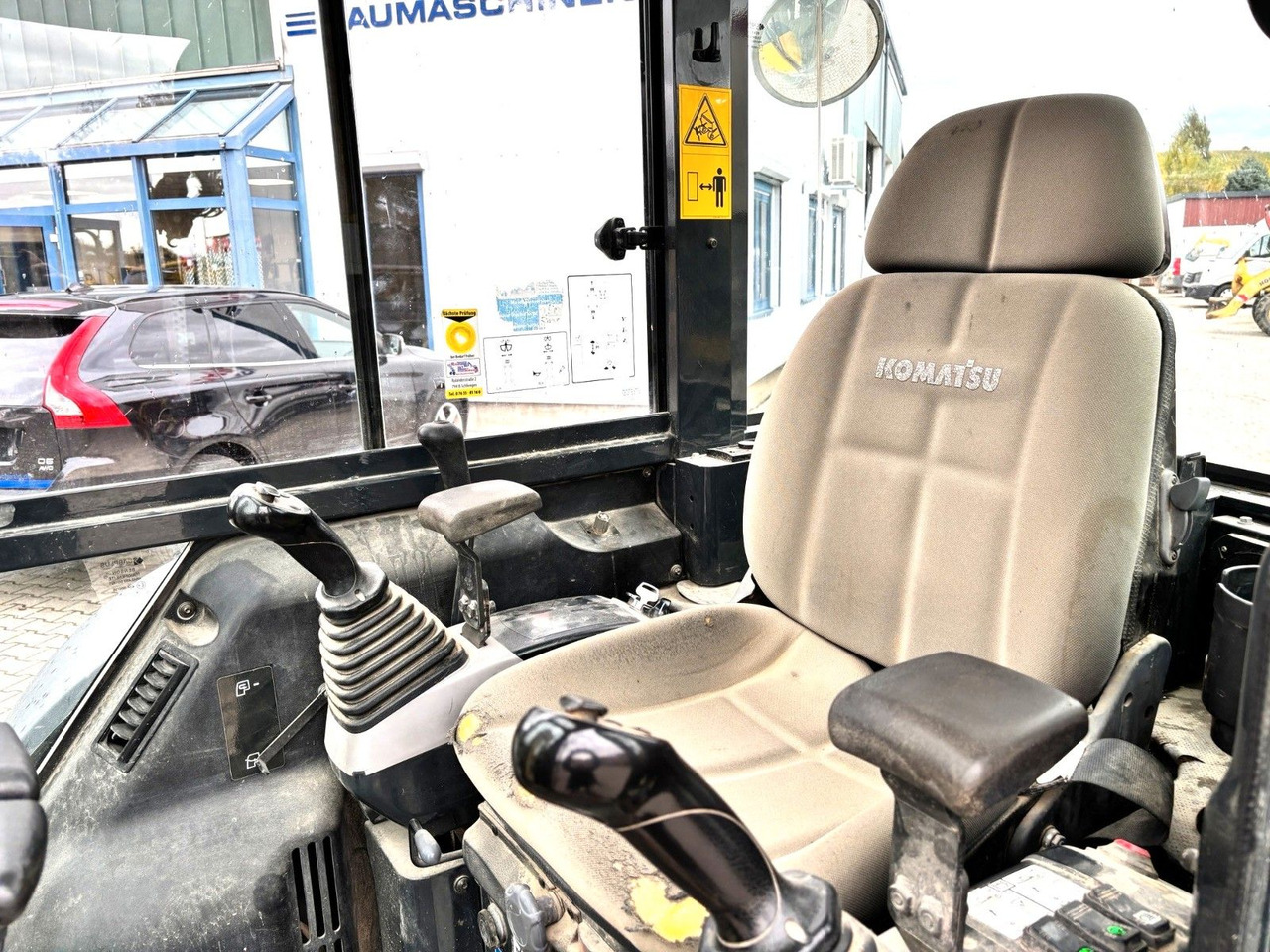 Komatsu PC30MR-3 mit Powertilt - Мини-экскаватор: фото 4 Komatsu PC30MR-3 mit Powertilt - Мини-экскаватор: фото 4