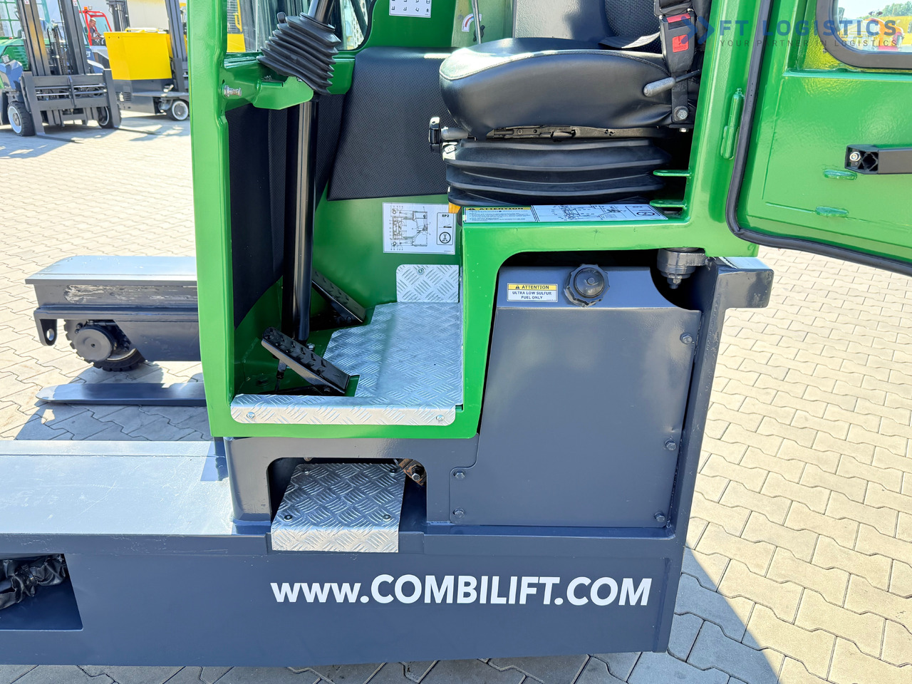 COMBILIFT C3000 / DUPLEX - 4100MM / DIESEL / FREE LIFT / CABIN / LIKE NEW - Четырехсторонний погрузчик: фото 5 COMBILIFT C3000 / DUPLEX - 4100MM / DIESEL / FREE LIFT / CABIN / LIKE NEW - Четырехсторонний погрузчик: фото 5