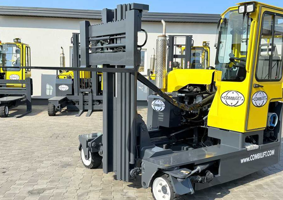 Четырехсторонний погрузчик Combilift C3000 / GAS / TRIPLEX - 4900MM / ONLY 1537 HOURS / FORK POSITIONER / CABIN / LIKE NEW: фото 26