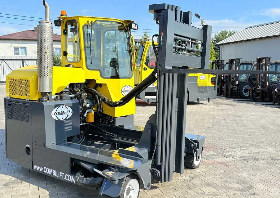 Четырехсторонний погрузчик Combilift C3000 / GAS / TRIPLEX - 4900MM / ONLY 1537 HOURS / FORK POSITIONER / CABIN / LIKE NEW: фото 27
