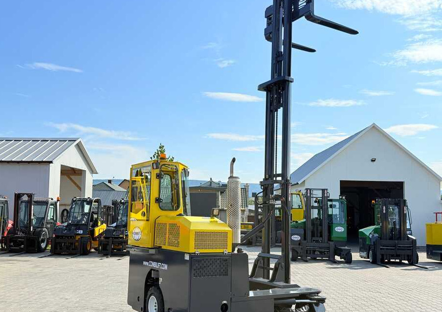 Четырехсторонний погрузчик Combilift C3000 / GAS / TRIPLEX - 4900MM / ONLY 1537 HOURS / FORK POSITIONER / CABIN / LIKE NEW: фото 39