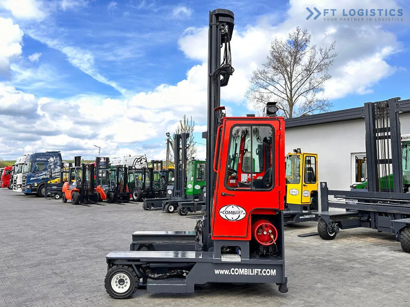 Combilift C4000 / TRIPLEX / 9300MM / FREE LIFT / POSITIONER / LPG / CABIN C4000 / TRIPLEX / 9300MM / FREE LIFT / POSITIONER / LPG / CABIN - Четырехсторонний погрузчик: фото 4 Combilift C4000 / TRIPLEX / 9300MM / FREE LIFT / POSITIONER / LPG / CABIN C4000 / TRIPLEX / 9300MM / FREE LIFT / POSITIONER / LPG / CABIN - Четырехсторонний погрузчик: фото 4