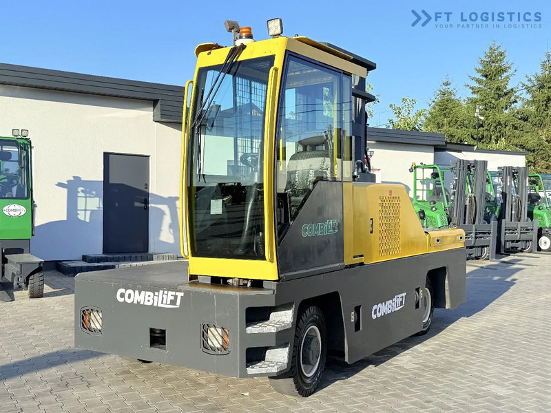 Combilift C5000FSL / DIESEL / DUPLEX - 4000MM / FREE-LIFT / CABIN / A wide range of four-way and side loaders, tailored to diverse needs a - Боковой погрузчик: фото 3 Combilift C5000FSL / DIESEL / DUPLEX - 4000MM / FREE-LIFT / CABIN / A wide range of four-way and side loaders, tailored to diverse needs a - Боковой погрузчик: фото 3