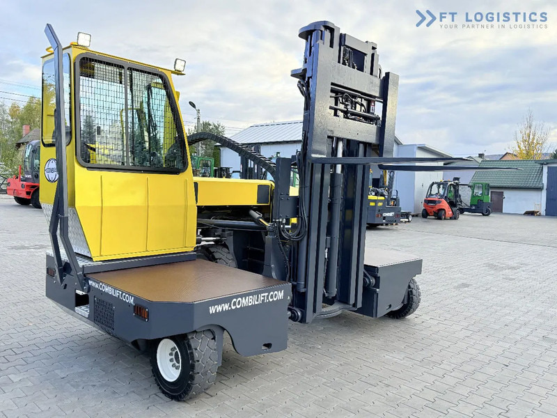 Боковой погрузчик Combilift C5000SR / DIESEL / TRIPLEX MAST – 6100 MM / FORK POSITIONER / FULL CABIN C5000SR / DIESEL / TRIPLEX MAST – 6100 MM / FORK POSITI: фото 1