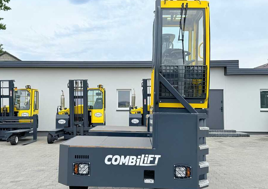 Combilift C6000FSL / DIESEL / DUPLEX – 4100MM / 1400MM FORKS / SIDeloADER / 6000KG LIFTING CAPACITY / FREE LIFT / DEUTZ ENGINE / EXCELLENT CONDITION - Боковой погрузчик: фото 2 Combilift C6000FSL / DIESEL / DUPLEX – 4100MM / 1400MM FORKS / SIDeloADER / 6000KG LIFTING CAPACITY / FREE LIFT / DEUTZ ENGINE / EXCELLENT CONDITION - Боковой погрузчик: фото 2